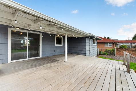 4546 6th Avenue Tacoma WA 98406