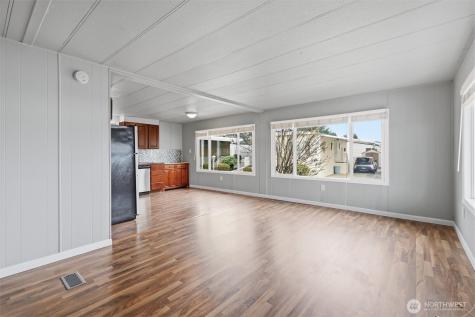 1415 84th Street SE Everett WA 98208