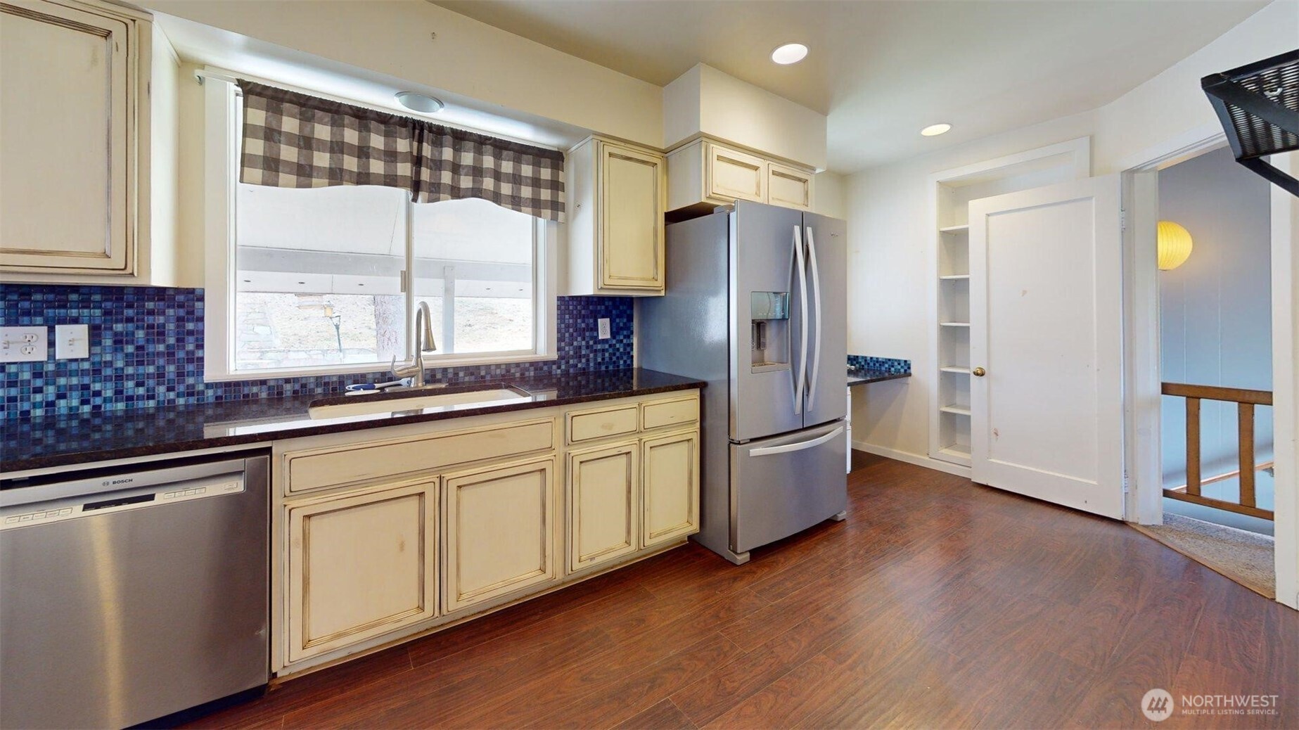144 Montvu Drive Omak WA 98841