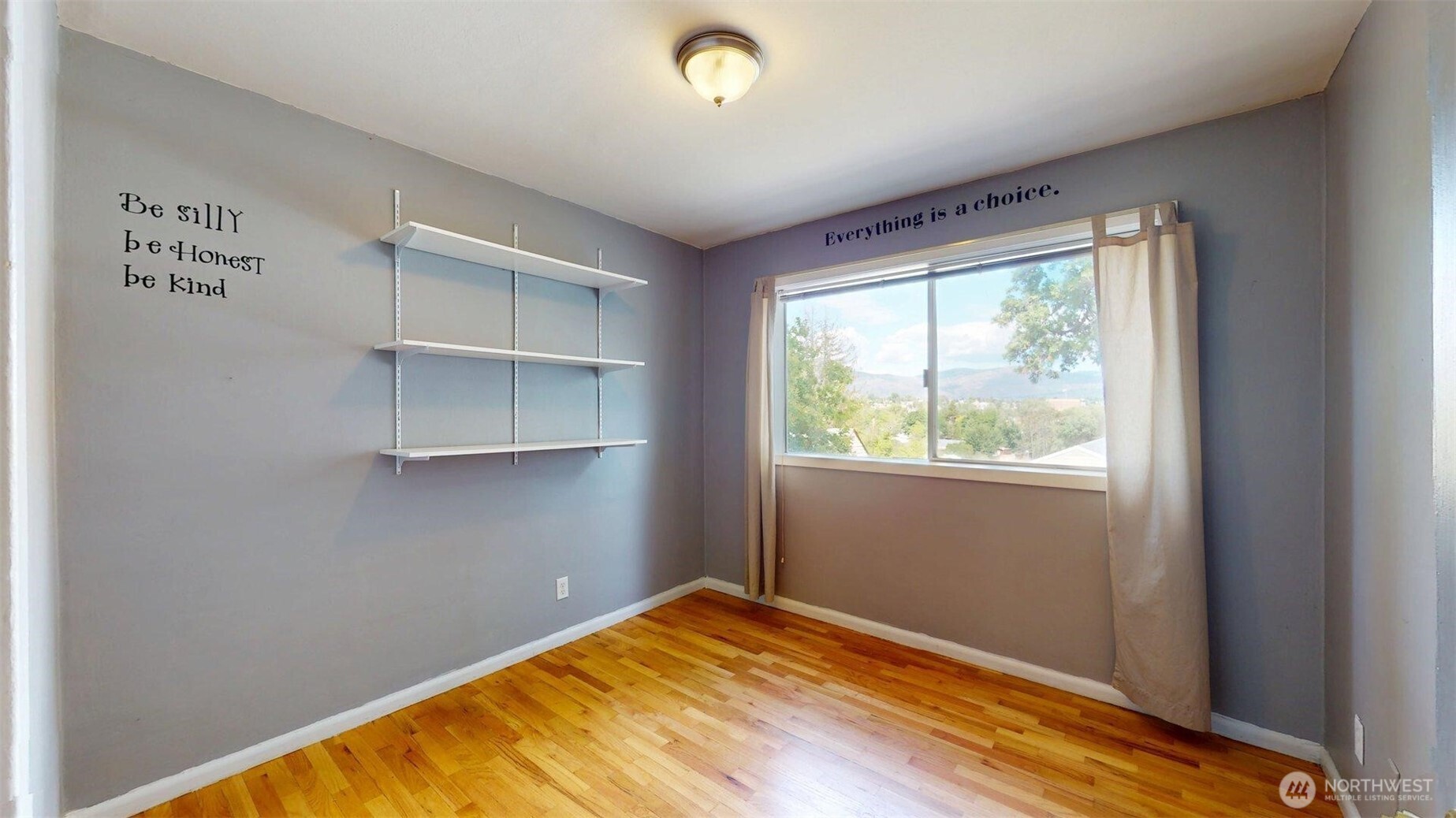 144 Montvu Drive Omak WA 98841