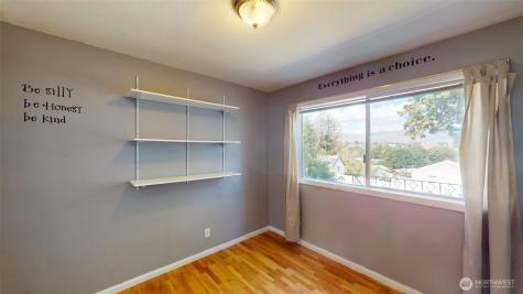 144 Montvu Drive Omak WA 98841