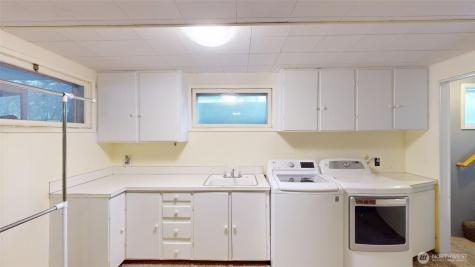 144 Montvu Drive Omak WA 98841