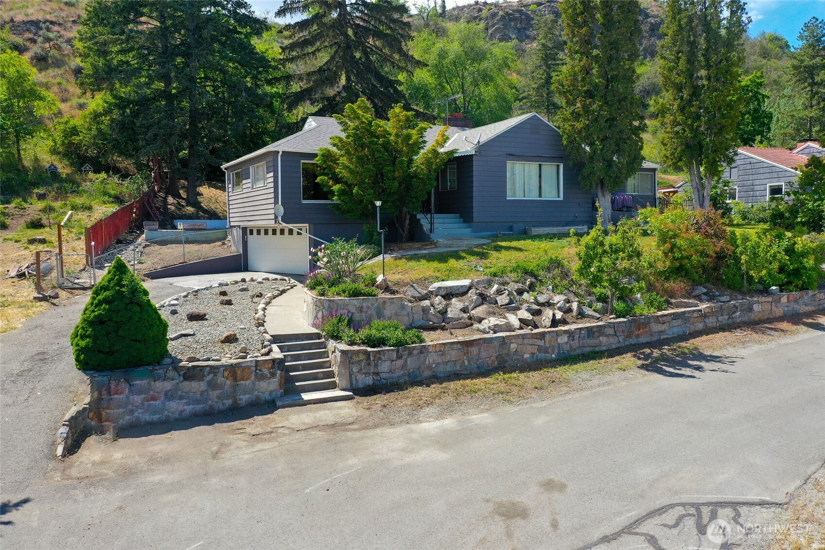 144 Montvu Drive Omak WA 98841