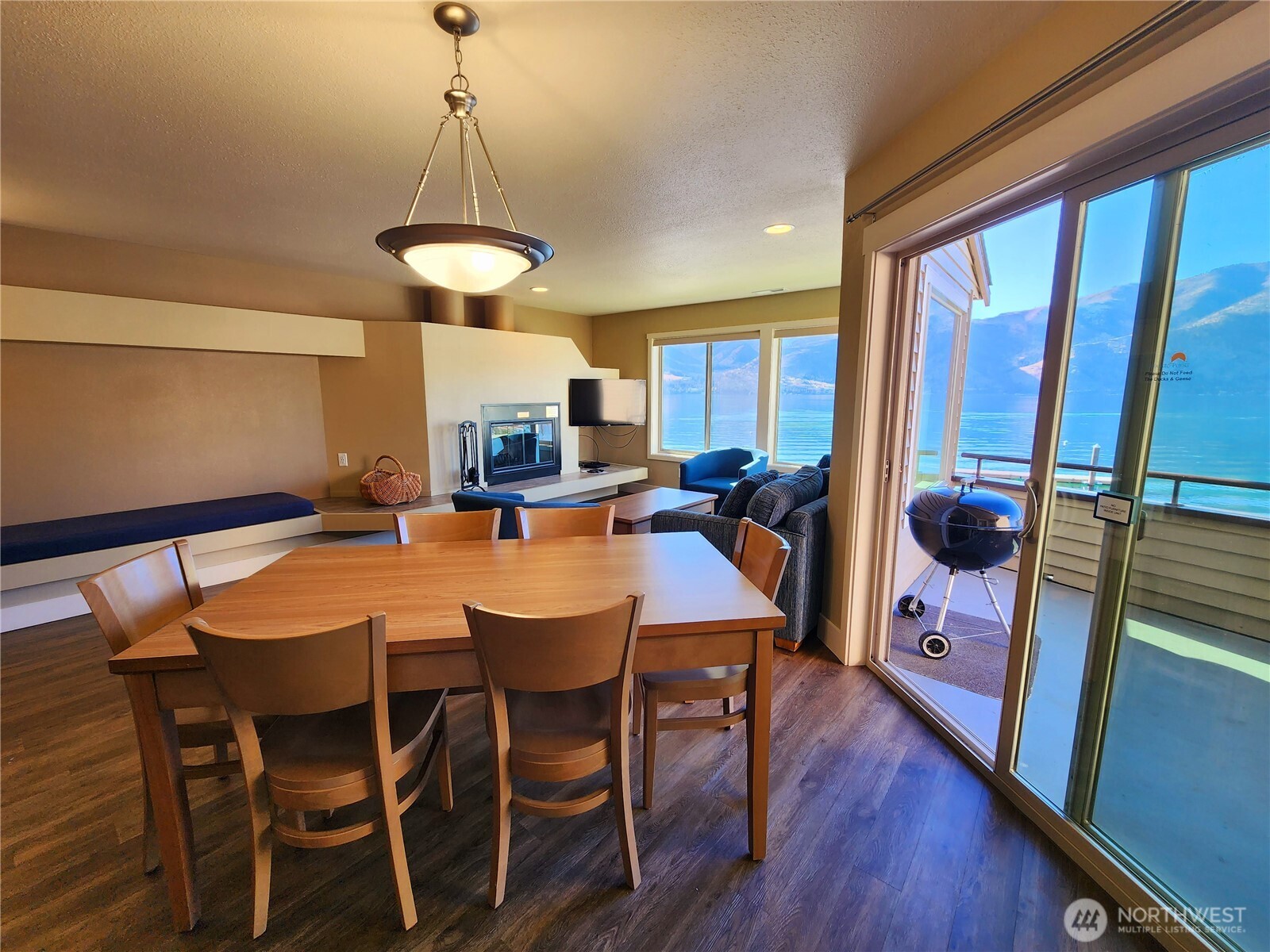 1 Lakeside 717-i Manson WA 98831