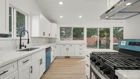 5412 116th Place SE Bellevue WA 98006