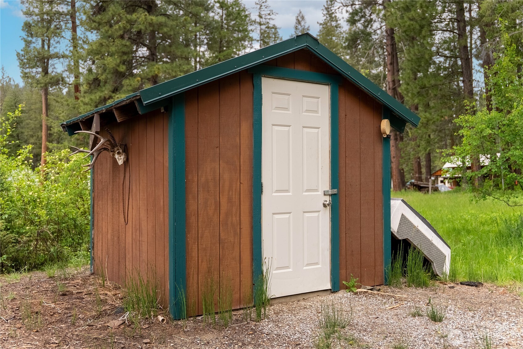 69 Fs 5010 Rd - Chewuch Winthrop WA 98862