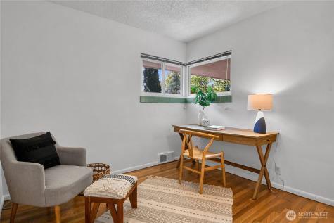 12727 Dayton Avenue N Seattle WA 98133