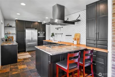 12727 Dayton Avenue N Seattle WA 98133
