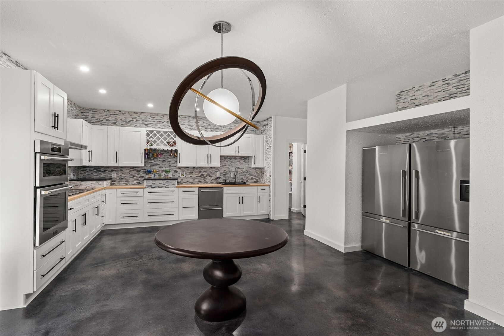15115 Labrador Lane SW Rochester WA 98579
