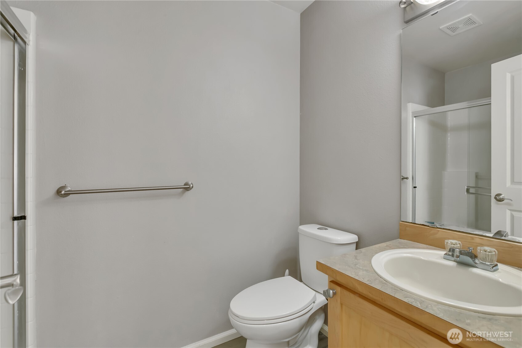 5702 Hazel Loop SE Auburn WA 98092