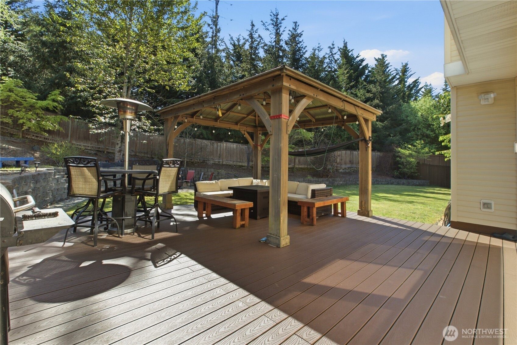 5702 Hazel Loop SE Auburn WA 98092