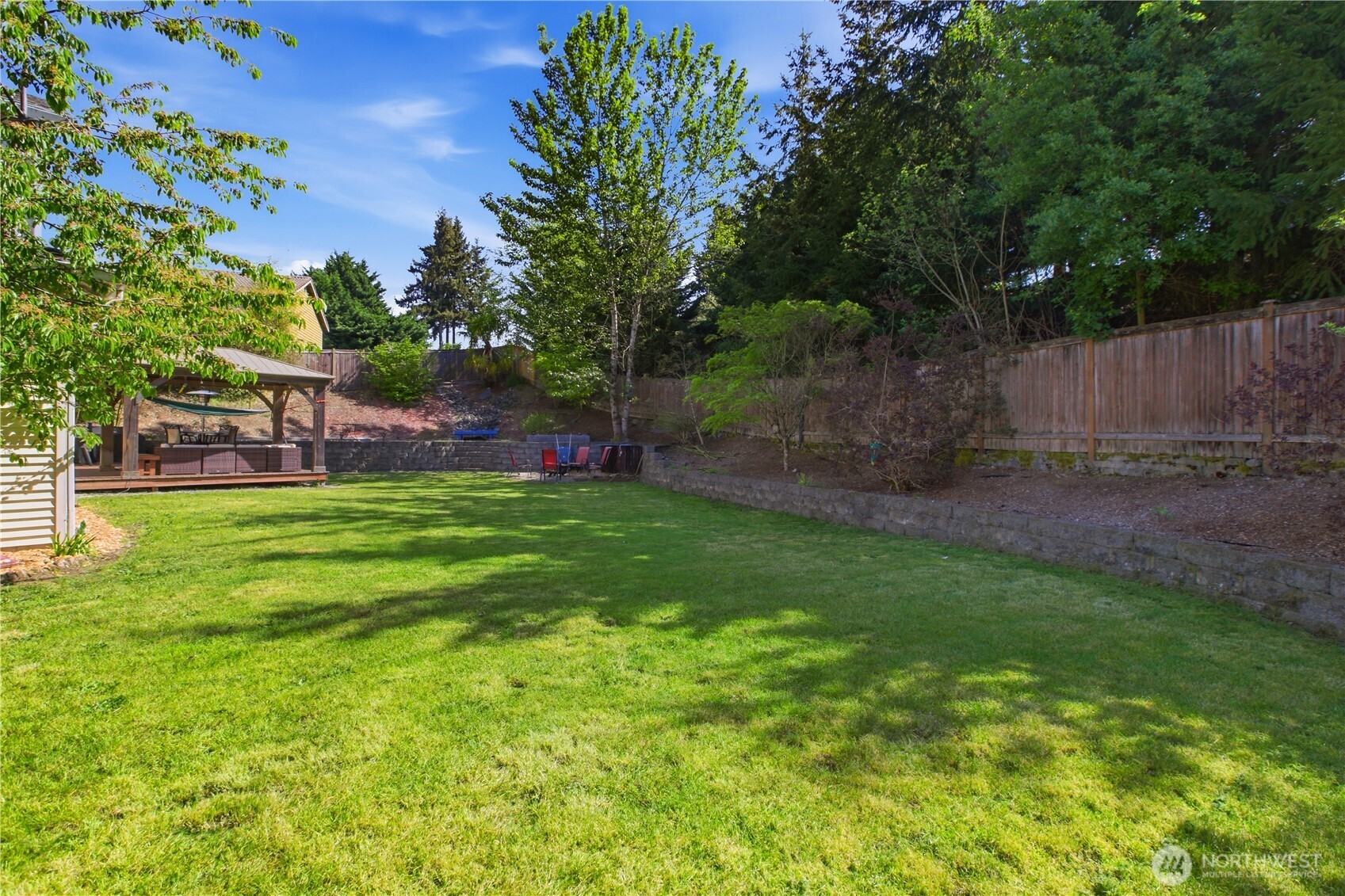 5702 Hazel Loop SE Auburn WA 98092