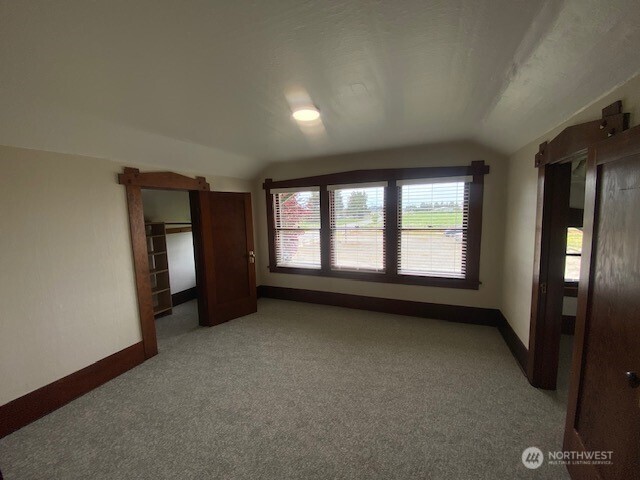 790 E Badger Road Lynden WA 98264