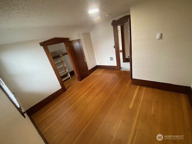 790 E Badger Road Lynden WA 98264