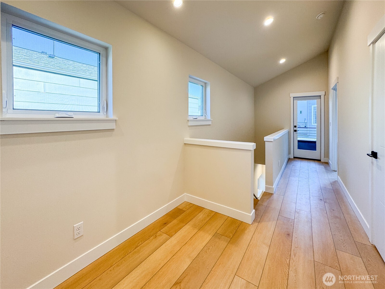 6909 42nd Avenue S Seattle WA 98118