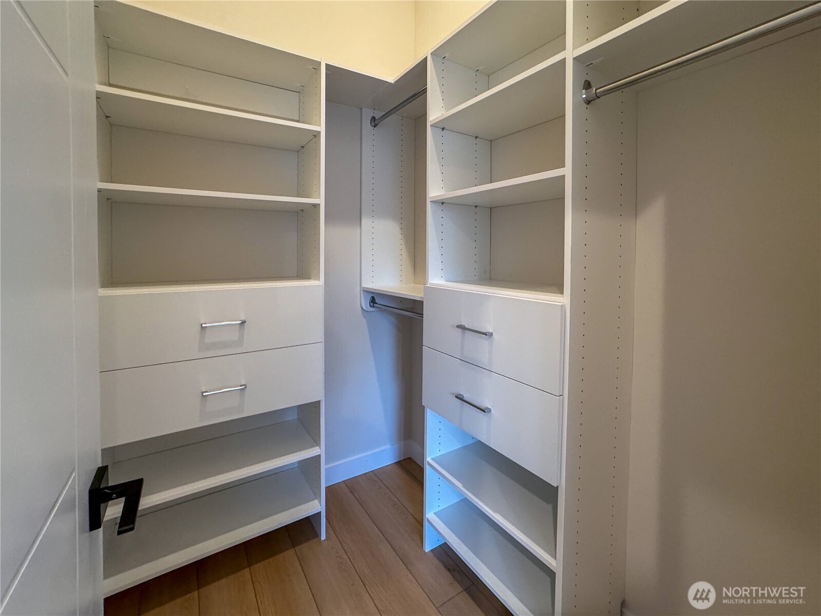 6909 42nd Avenue S Seattle WA 98118