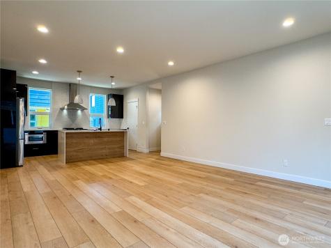 6909 42nd Avenue S Seattle WA 98118