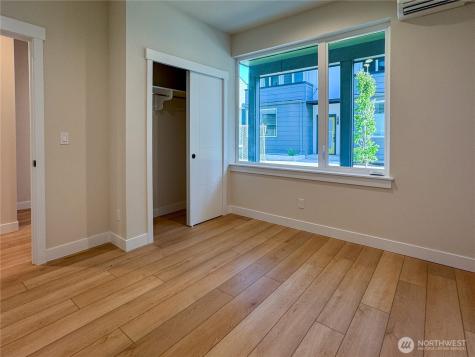 6909 42nd Avenue S Seattle WA 98118
