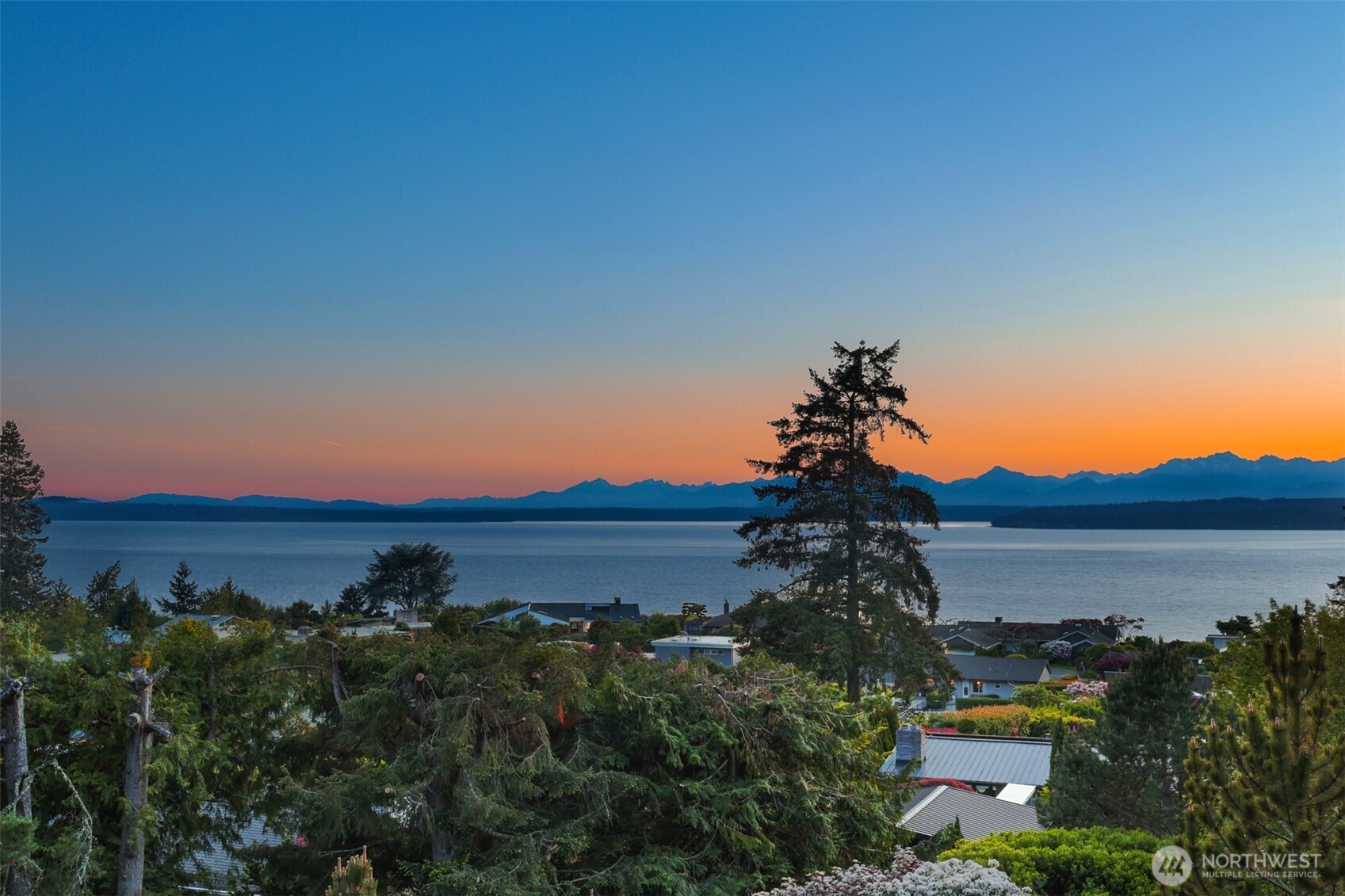 16720 15th Avenue NW Shoreline WA 98177
