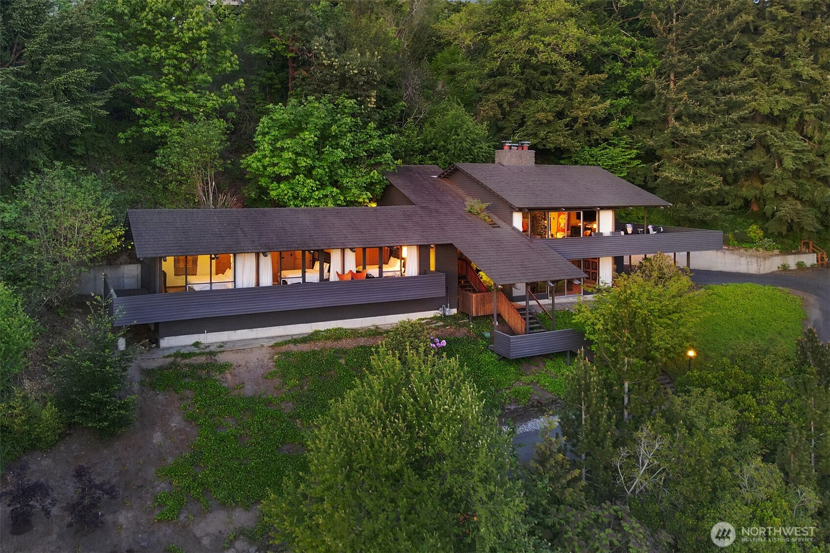 16720 15th Avenue NW Shoreline WA 98177