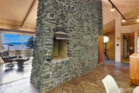 16720 15th Avenue NW Shoreline WA 98177