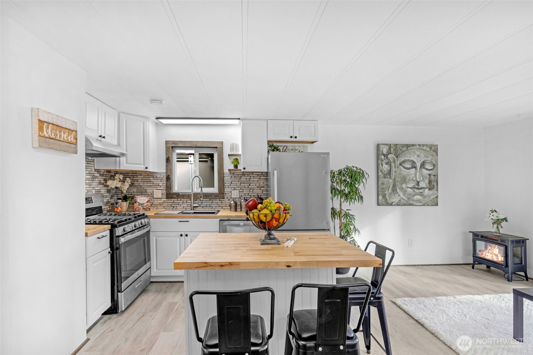 14322 Admiralty Way Lynnwood WA 98087