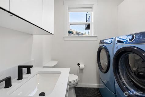 4215 228th Street SE Bothell WA 98021