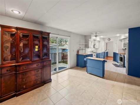 10414 Peacock Hill Avenue Gig Harbor WA 98332