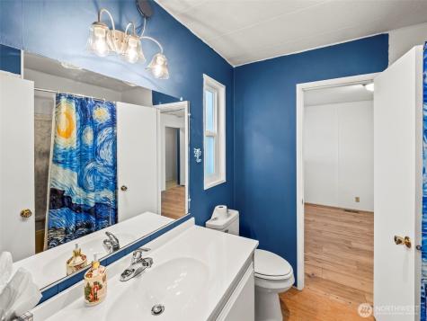 10414 Peacock Hill Avenue Gig Harbor WA 98332