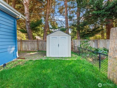 10414 Peacock Hill Avenue Gig Harbor WA 98332