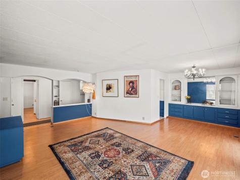 10414 Peacock Hill Avenue Gig Harbor WA 98332