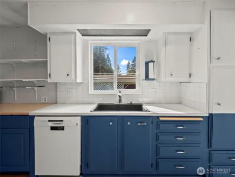 10414 Peacock Hill Avenue Gig Harbor WA 98332