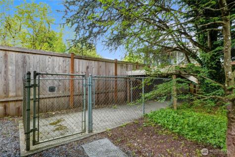 707 Harvest Road Bothell WA 98012