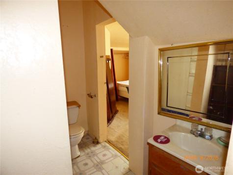 1801 W Second Aberdeen WA 98520