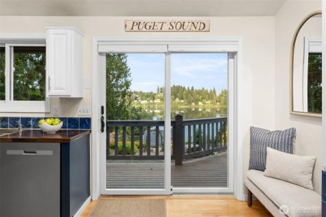 2490 Rocky Point Road NW Bremerton WA 98312