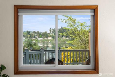 2490 Rocky Point Road NW Bremerton WA 98312