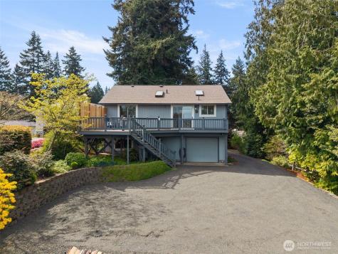 2490 Rocky Point Road NW Bremerton WA 98312