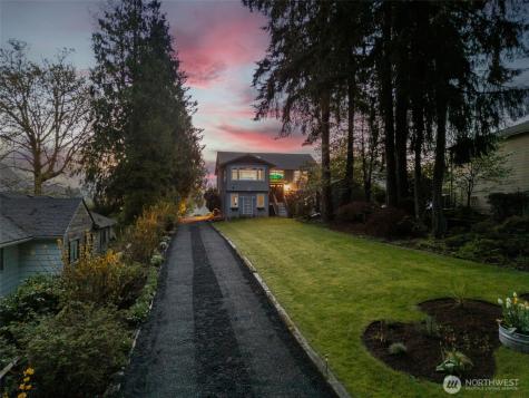 2490 Rocky Point Road NW Bremerton WA 98312
