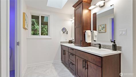 19308 224th Court NE Woodinville WA 98077