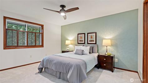 19308 224th Court NE Woodinville WA 98077