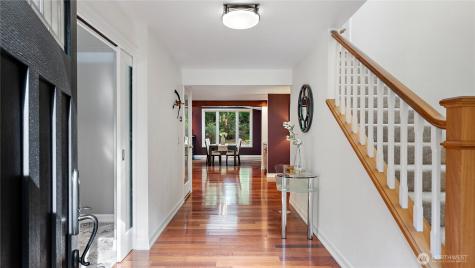 19308 224th Court NE Woodinville WA 98077