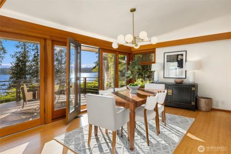 9453 Olympus Beach Road NE Bainbridge Island WA 98110