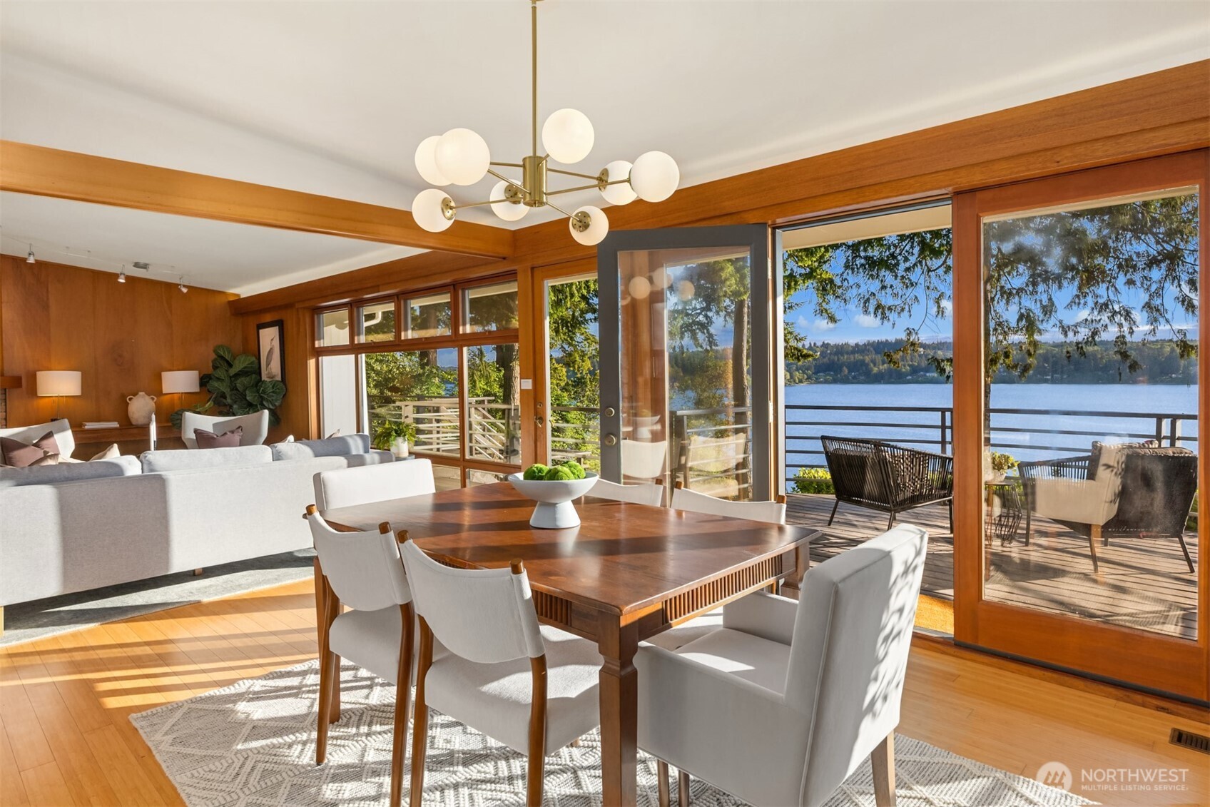 9453 Olympus Beach Road NE Bainbridge Island WA 98110