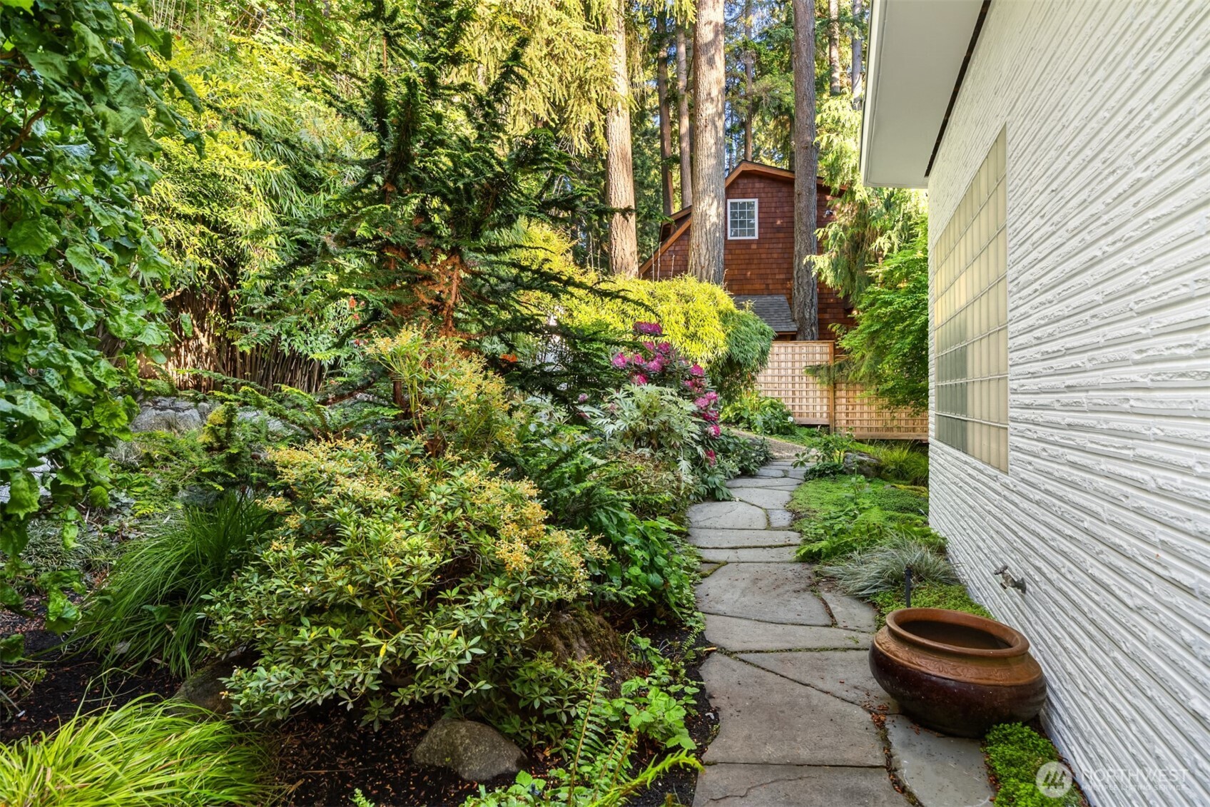 9453 Olympus Beach Road NE Bainbridge Island WA 98110