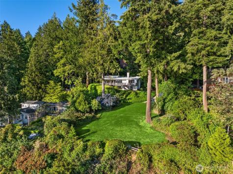 9453 Olympus Beach Road NE Bainbridge Island WA 98110