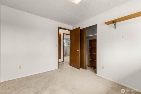 4508 Military Road E Tacoma WA 98446
