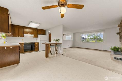 4508 Military Road E Tacoma WA 98446