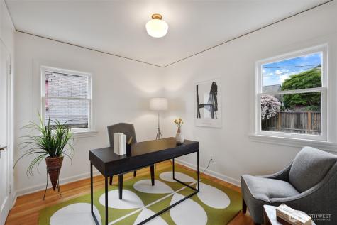 7738 Jones Avenue NW Seattle WA 98117