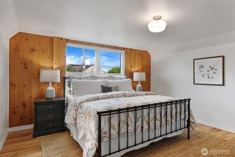 7738 Jones Avenue NW Seattle WA 98117