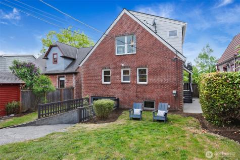 7738 Jones Avenue NW Seattle WA 98117